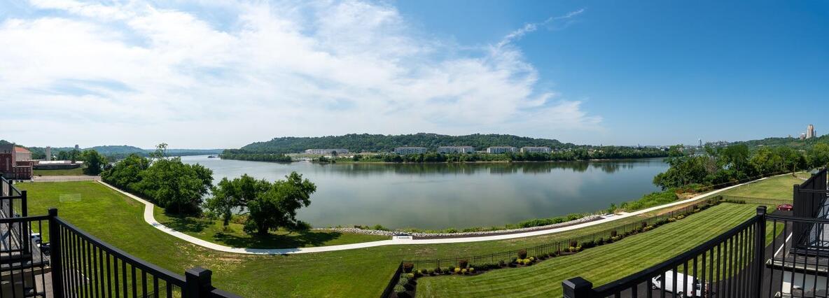 2433 Riverside Drive Lot11