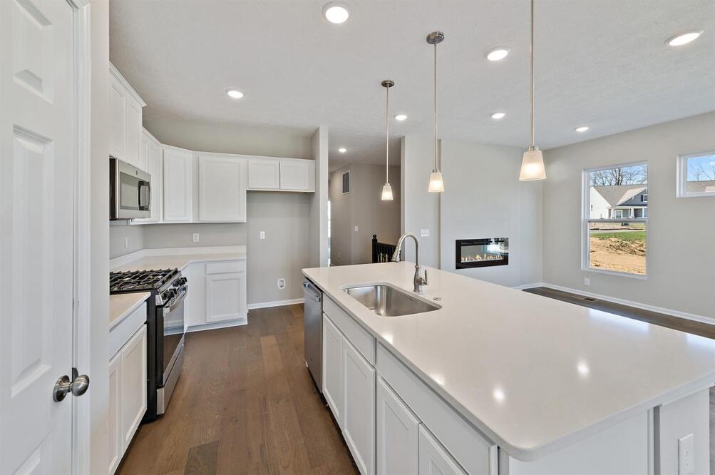 1391 Alameda Court 1381