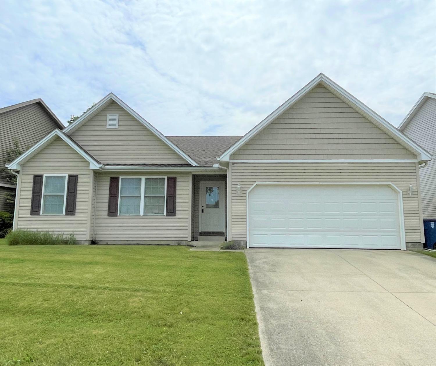 1489 Woodside Drive