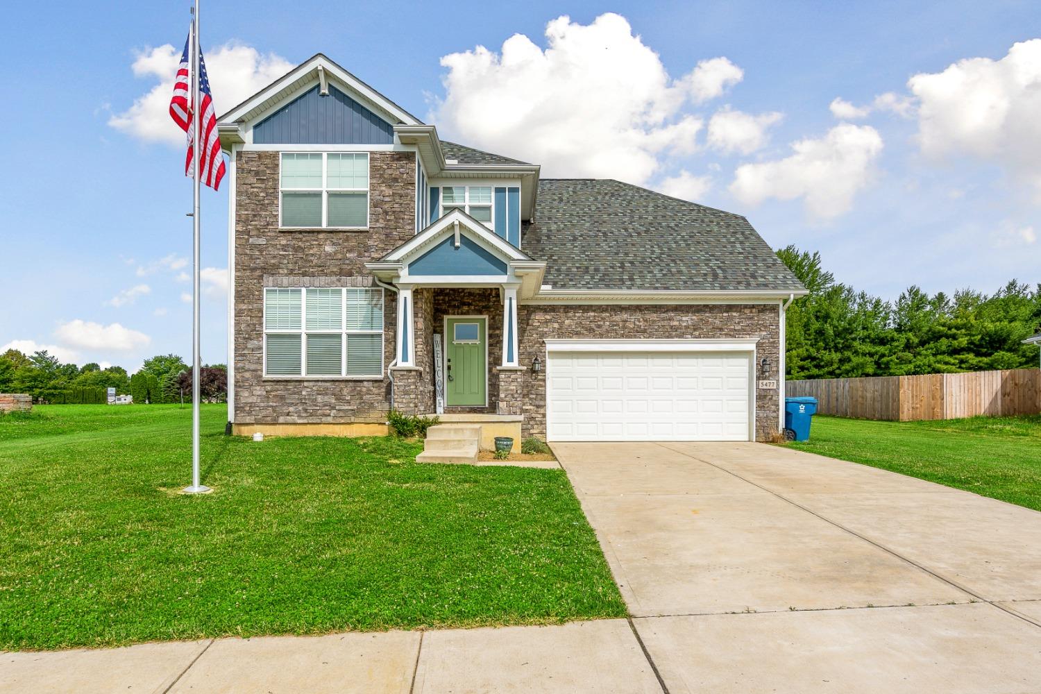 5477 Wellesley Trail