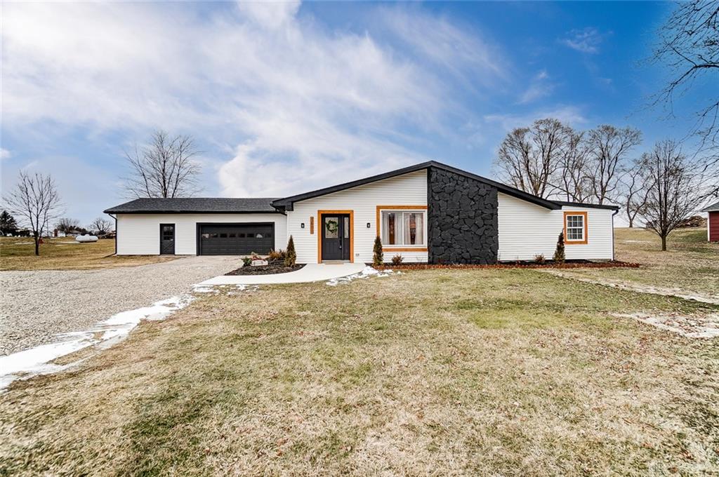 1600 County Rd 11 Bellefountaine, OH