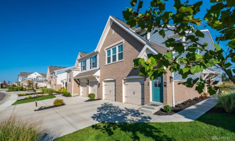 37 Pebble Brook Pl