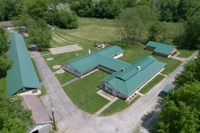 Photo 1 for 86 Oldham Dr Falmouth, KY 41040