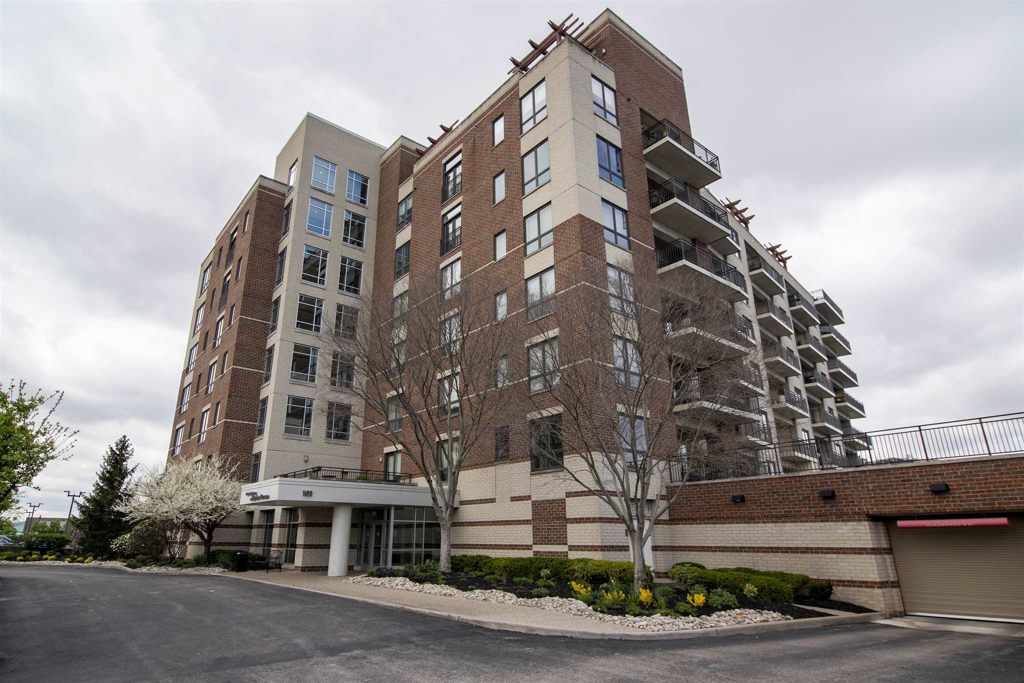 101 Harbor Greene Drive 801