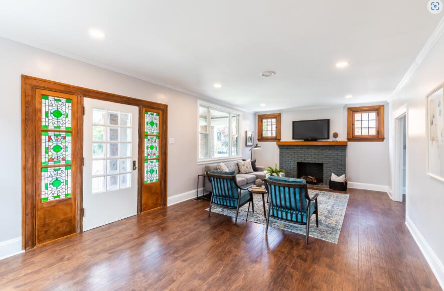 66 W Southgate Avenue
