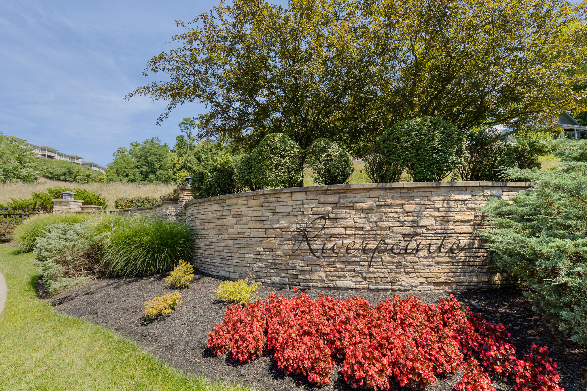 378 Riverpointe Drive 5