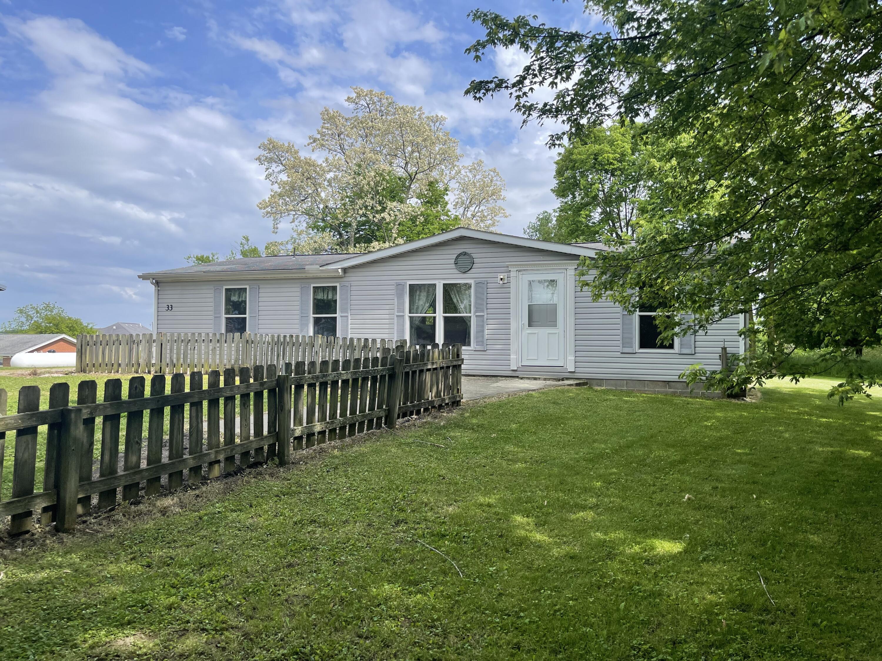 33 W Pleasant Street